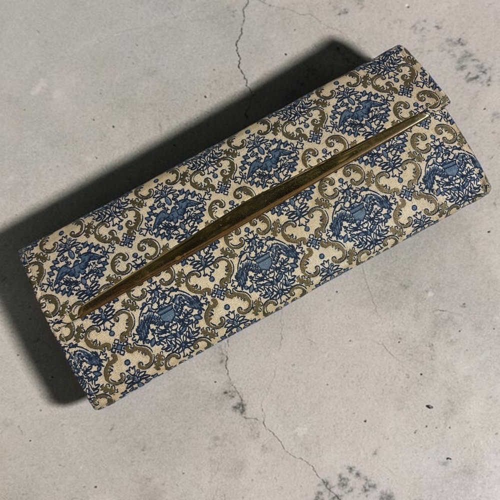 Vintage Susan Bates Knitting Needle Set Tapestry Case Blue Gold Damask Aluminum